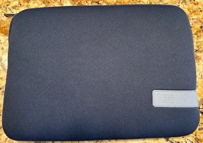 Case Logic - Memory Foam Laptop Sleeve/Laptop Case for 13” Laptops & Tablets - Image 1 of 3