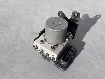 Mercedes-Benz Sprinter 2500 2014-2018 ABS módulo bomba de freno antibloqueo OEM Foto 1 de 4