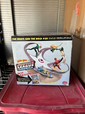 JUSTICE LEAGUE of AMERICA # 28 ESTÁTUA EDIÇÃO LIMITADA de 1200 peças da DC DIRECT - Imagem 1 de 4