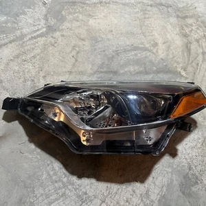 Faro delantero izquierdo del lado del conductor halógeno OEM 14 15 16 2014-2016 TOYOTA COROLLA 14 15 16 - Imagen 1 de 2