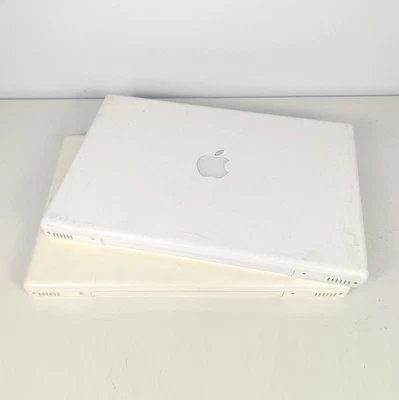 Lot of 2 Apple MacBook A1181 (2007) Working - NO BATTERY/POWER SUPPLY - PLS READ - Image 1 of 4