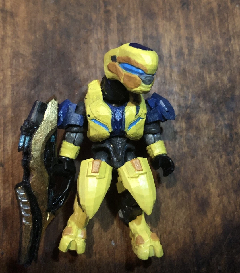 Halo Mega Construx Custom Yellow Flight Elite - Image 1 of 1