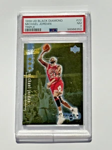 Michael Jordan 1998-99 Cubierta Superior Diamante Negro #22 Triple Oro 318/1500 PSA 7 - Imagen 1 de 4