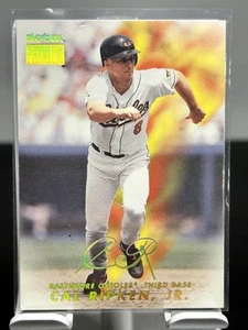 SkyBox Premium 1999 - #208 - Cal Ripken Jr. - Baltimore Orioles - Foto 1 di 2