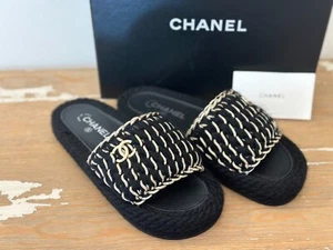 Chanel 22C Tweed gewebte Strick Sandale Pantolette Pantoletten Gr. 39 8,5 US *zeitlos* neu im Karton $ 1425 - Bild 1 von 8