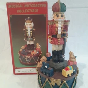Windsor Collection Musical Nutcracker 9 inch - Picture 1 of 10