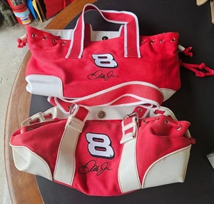 Dale Earnhardt Jr., 2/ passende Handtaschen, Faksimile signiert - Bild 1 von 4