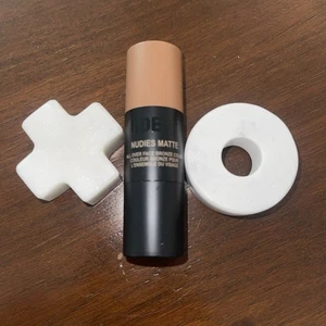 NUDESTIX NUDIES MATTE Nudies Bronze Sunkissed Stick volle Größe 7 g / 0,25 oz NEU - Bild 1 von 3