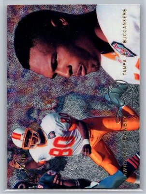 1995 Flair #202 Lawrence Dawsey BUCCANEERS - Image 1 of 2