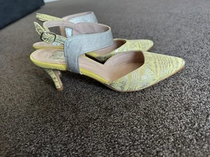 To Be, Yellow & Silver Kitten Heels, Size 38 - Picture 1 of 9