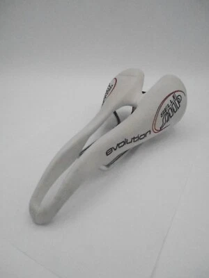 Selle SMPO Evolution Saddle in White - Image 1 of 4