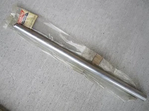 YAMAHA EW SL SW GP 396 433 643 NOS PIVOT SHAFT 807-47337-00-00 - Picture 1 of 2