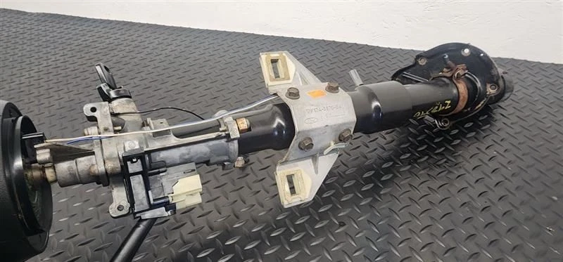 1994 Mazda B4000 Ignition Switch W/ Key OEM ZZL166123A Foto 1 de 4