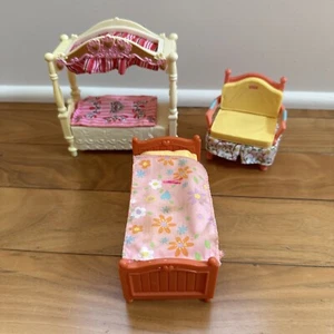 Vtg Loving Family Dollhouse Furniture Canopy Bed Teen Girl Bed Chair 2000's - Picture 1 of 14