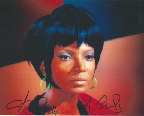 NICHELLE NICHOLS LT UHURA SIGNED STAR TREK 8x10 PHOTOGRAPH  UACC & AFTAL RD Cover