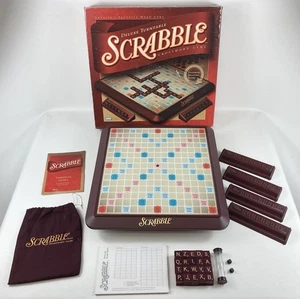 Scrabble Deluxe Turntable Board Game 100% Complete 2001 - Picture 1 of 17
