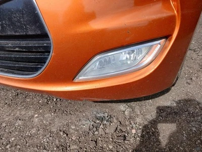 Used Driving Light fits: 2013 Hyundai Veloster Fog-Driving bumper mounted Grade Foto 1 de 4