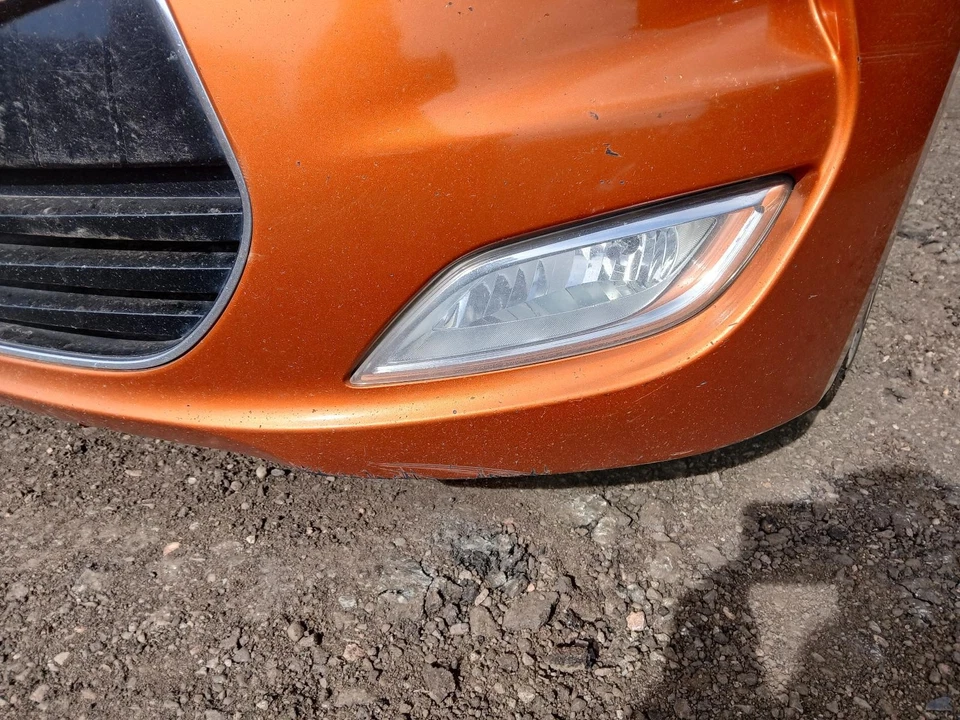 Used Driving Light fits: 2013 Hyundai Veloster Fog-Driving bumper mounted Grade Foto 1 de 4