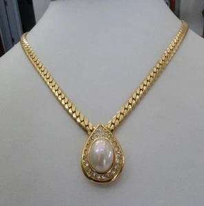 CHRISTIAN DIOR GLÄNZENDE KUNSTPERLEN KRISTALL STRASS GOLD PLATTE HALSKETTE - Bild 1 von 10