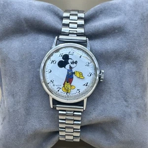 Vintage 1970's Topolino Walt Disney Meccanico Wind-Up Orologio da Polso - Imagen 1 de 5