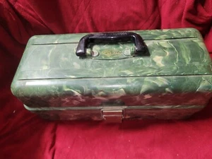 Vintage Plas-Tak Plano Hard Plastic Tackle Box W 1950s Fishing License Bakelite - Picture 1 of 8