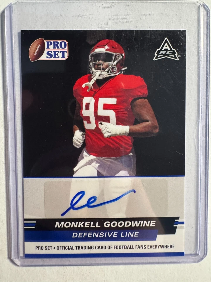 K294,222 - 2022 Leaf Pro Set Draft Prospects Auto Blue #PSAMG2 Monkell Goodwine - Image 1 of 1