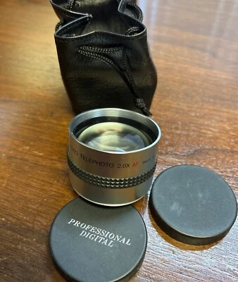 Vintage Titanium Optics Compact Video Telephoto 2.0X AF Camera Lens - Image 1 of 4