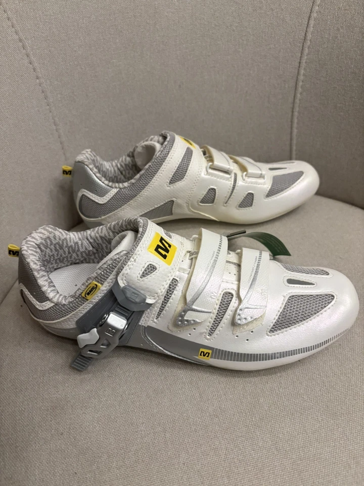 Zapatillas deportivas Mavic para mujer blancas plateadas GIOVA talla 8 Foto 1 de 4