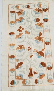Vintage Traditional Suzani Style Floral Silk Embroidered Wall Hanging 82x49cms - Picture 1 of 12