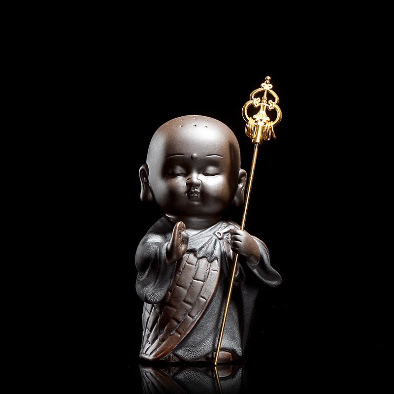 China Yixing Zisha Cerámica Té Mascota Hecho a Mano Pequeño Monje Buda Budismo Estatua Foto 1 de 4