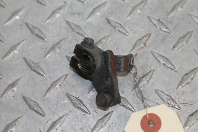 2004 YAMAHA V STAR XVS 1100 СПЕЦИАЛЬНЫЙ РЫЧАГ КРЕПЛЕНИЯ ПЕДАЛИ ТОРМОЗА 5EL-27262-00-00 - Изображение 1 из 3