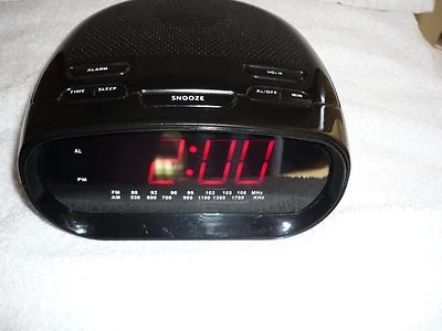 AM/FM LED Digital Alarm Clock Radio Color Black CT-3818 Unbranded/Generic E W C - Image 1 of 4