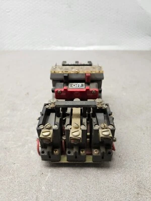 USED ARROW HART CONTACTOR 110-120V COIL 3-PH AH32-132-U - Image 1 of 4