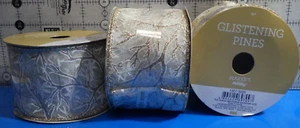 3 wired Holiday Glistening Pines branches 2.5" WX25ft white gold glitter & trim - Picture 1 of 5