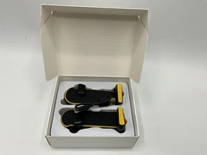 PUBG Ipad Controller Mobile Trigger Gamepad Grip Button Joysticks For FPS Game - Picture 1 of 4