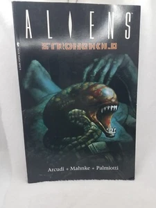 ALIENS STRONGHOLD ~ DARK HORSE Comic Graphic Novel - Picture 1 of 4