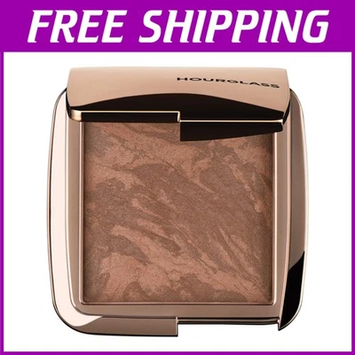 Polvo iluminador ligero Foto 1 de 2