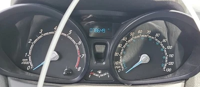 Fiesta 2014-2015 OE velocímetro calibre grupo 78 k millas Ford Foto 1 de 4