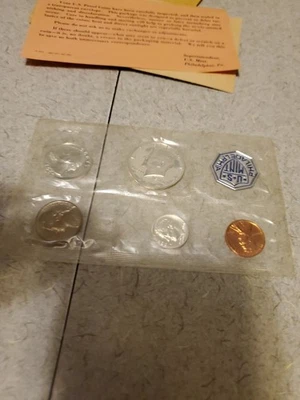 1964-P US Mint Set, Includes the last of the US Silver Coins - Image 1 of 4