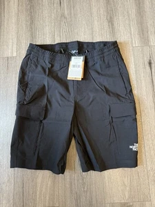 The North Face Trishul Cargo Shorts Medium TNF Black New - Picture 1 of 6