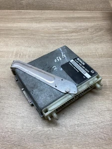 0227400226 P09146371 Engine control unit/module ECU Fits for Volvo 850 - Picture 1 of 7