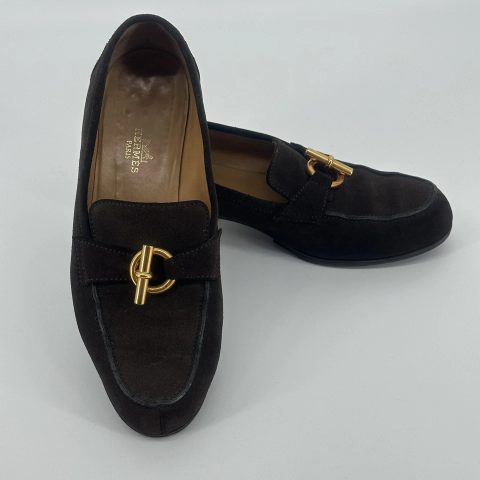 Auténticos mocasines planos de gamuza marrón HERMES 1992 de colección broca de metal dorado EU37.5 Foto 1 de 4