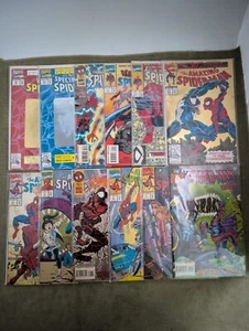 Spider-Man Mix di Fumetti Lotto di 12 Fumetti Marvel - Foto 1 di 11