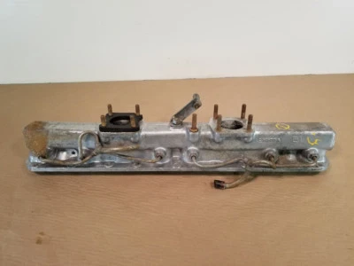 Coletor de admissão de carburador Jaguar XK150 MK2 original duplo SU C14809A fabricante de equipamento original - Imagem 1 de 4