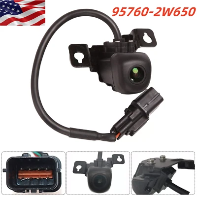 Cámara de estacionamiento de visión trasera de reversa para Hyundai Santa Fe Sport 95760-2W650 2017-2018 Foto 1 de 4