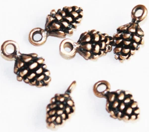 10 piezas de dijes de cono de pino 14x7 mm - Imagen 1 de 14