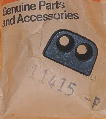 AERMACCHI HARLEY NOS 11415-P OIL LINE GROMMET 1974 1975 1976 1978 SS175  SX175 - Image 1 of 2