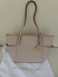 MICHAEL KORS PALE BALLET PINK/BEIGE SAFFIANO LEATHER TOTE BAG - Picture 1 of 11