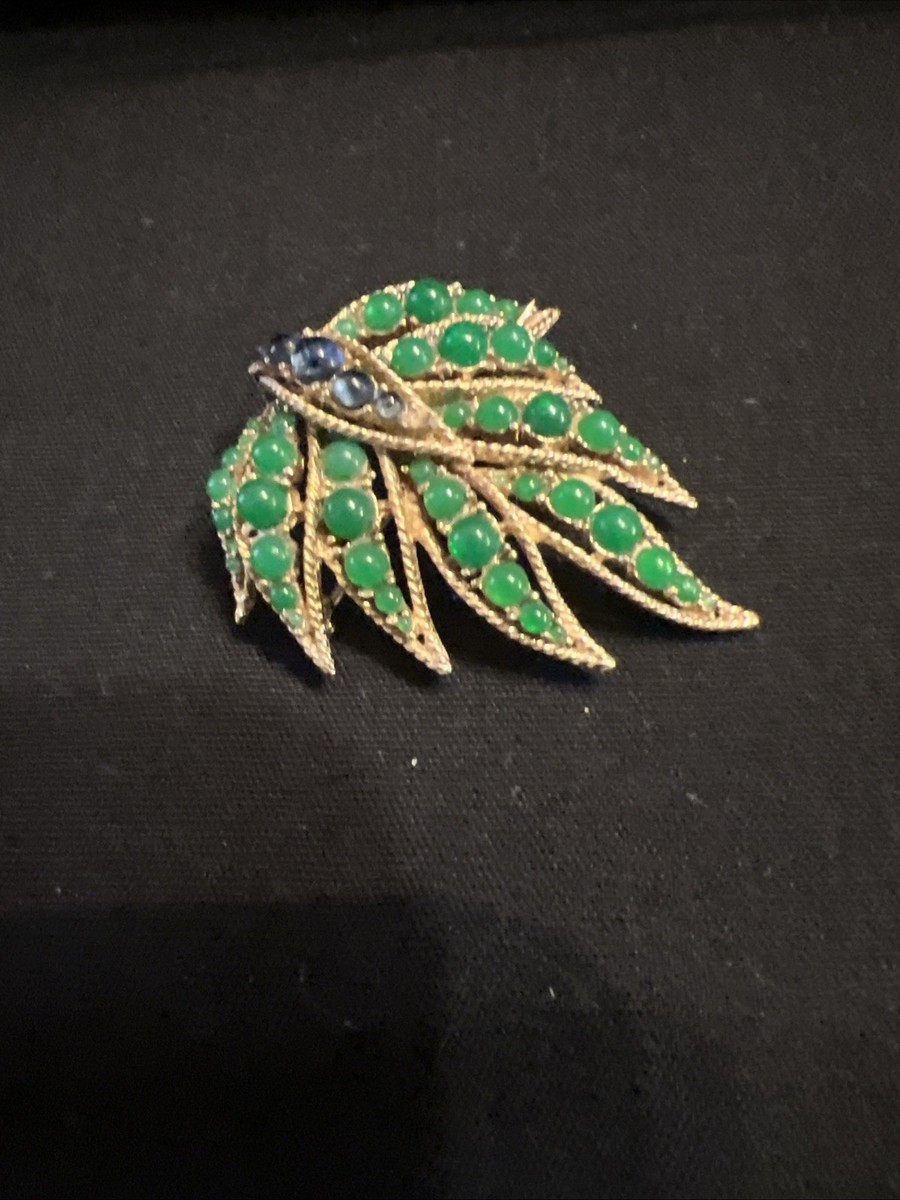 Ciner Signed Vintage & Antique Fashion Brooches & Pins for Ciner Signed Vintage & Antique Fashion Brooches & Pins for