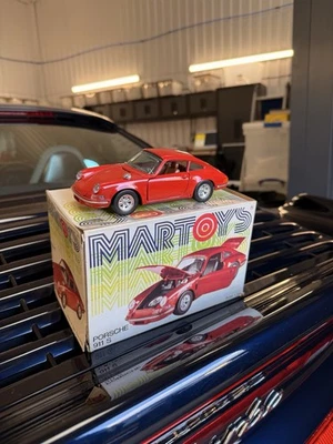 MARTOYS 102 PORSCHE 911S BURAGO AUTOMODELLO SCALA 1/25 - Image 1 of 4